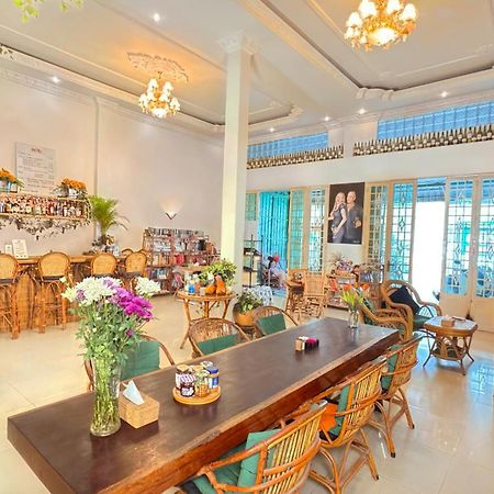 Dutch Hosted B&B, ABC Phnom Penh Exterior foto